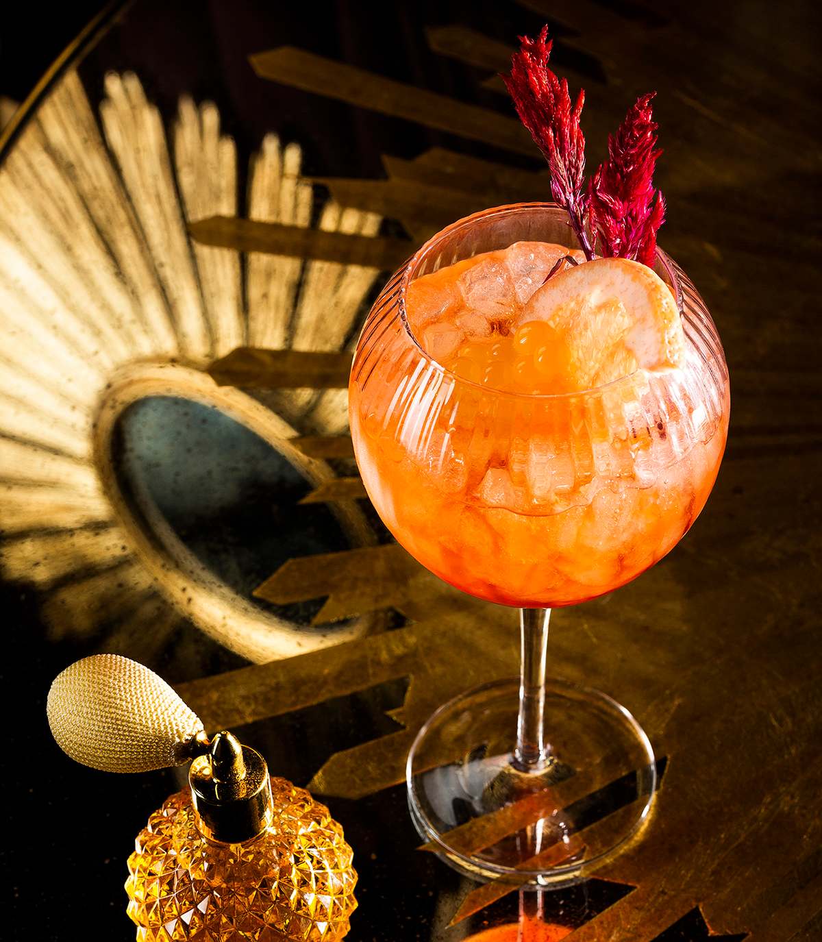 Overlook Lounge - Aurora