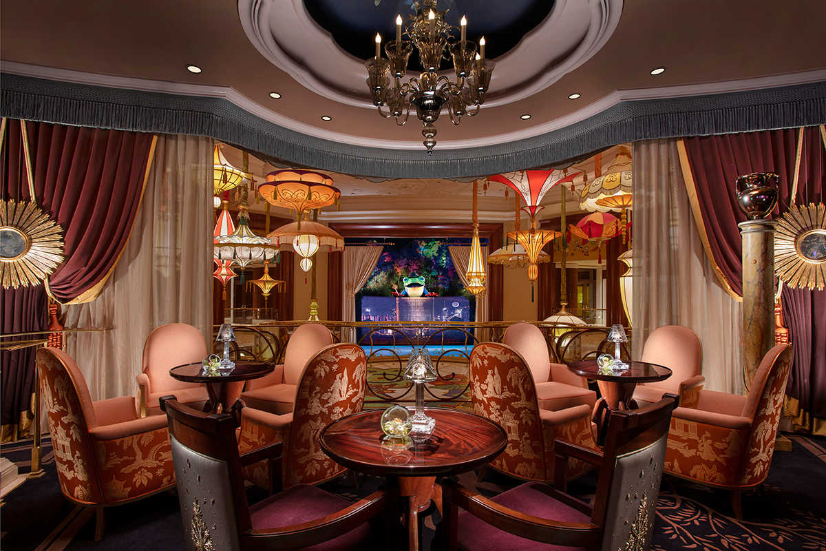 Overlook Lounge