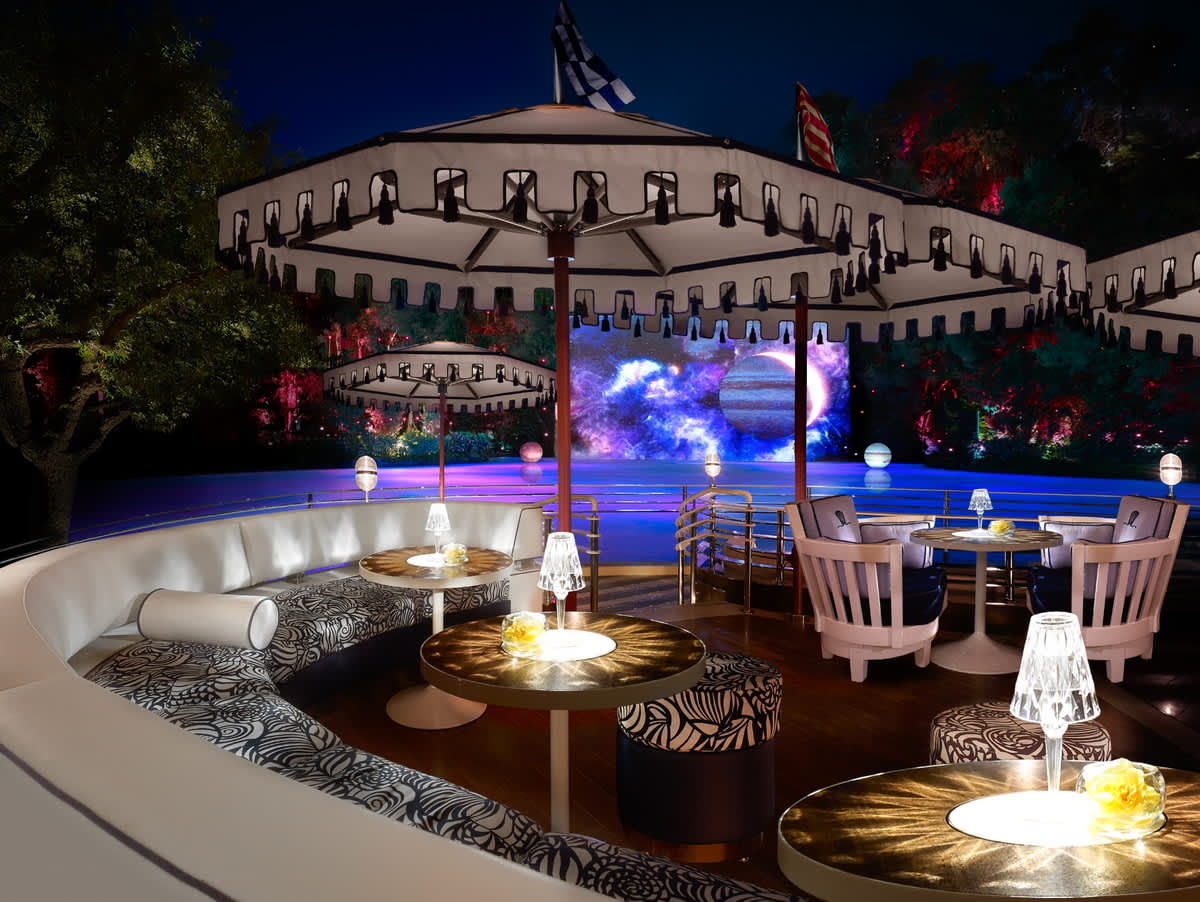 Wynn AFT Night Banquette