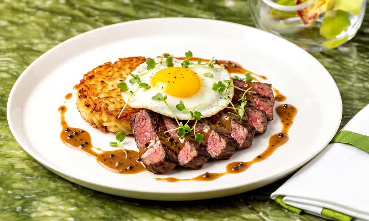 Sunrise at Sinatra Opens at Encore - Skirt Steak