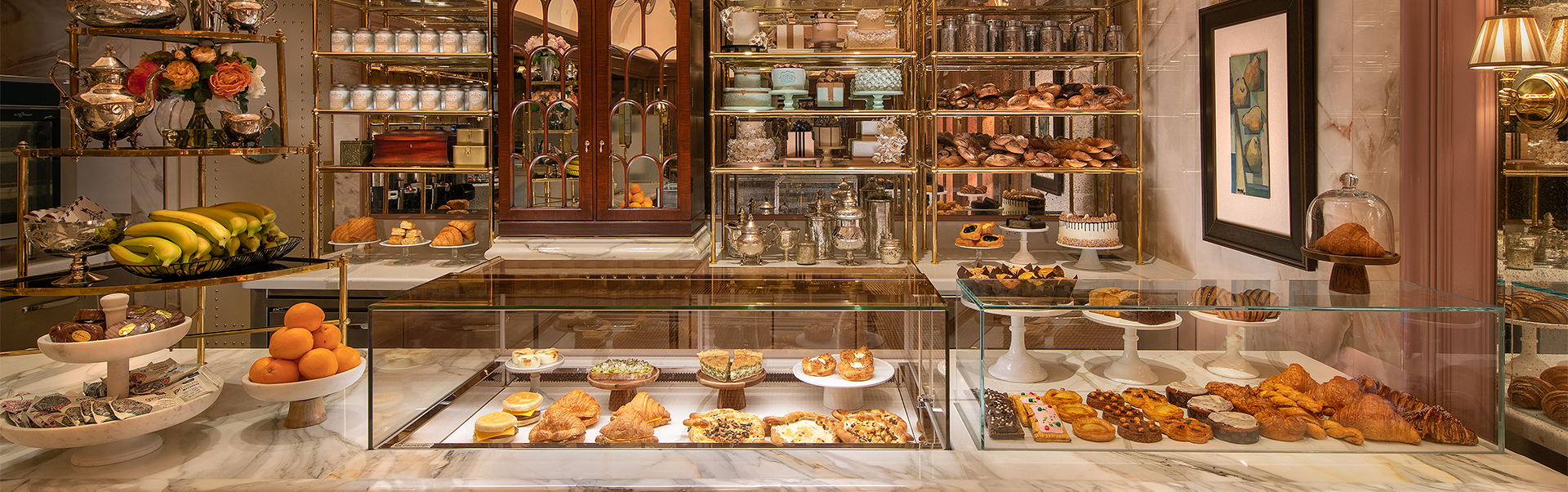 Caffe Al Teatro pastry display case