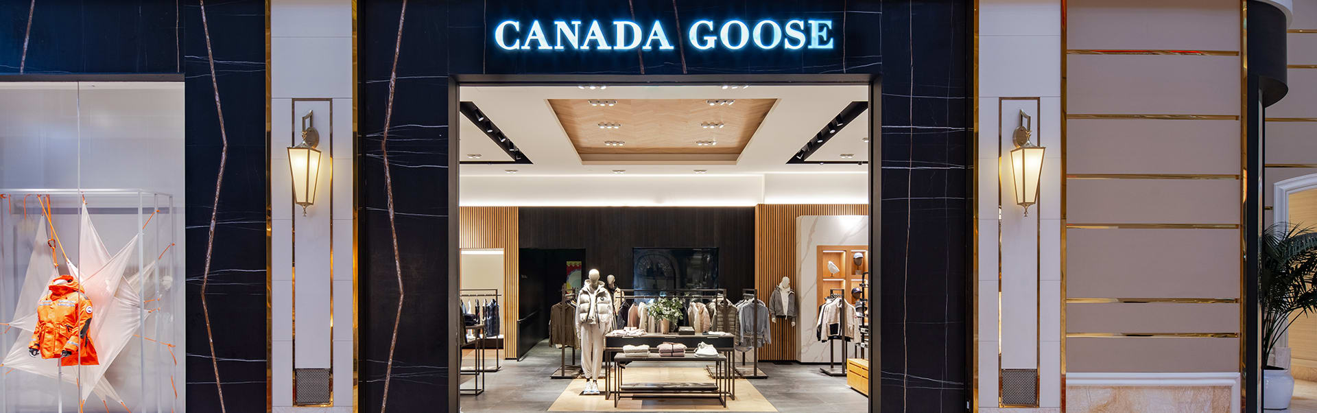 Canada Goose at Wynn Plaza Shops