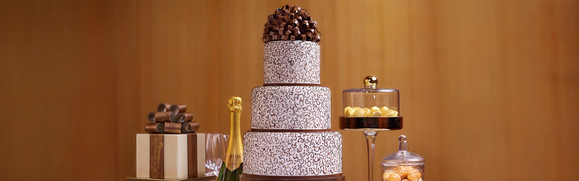 Cakes Chocolate Scroll