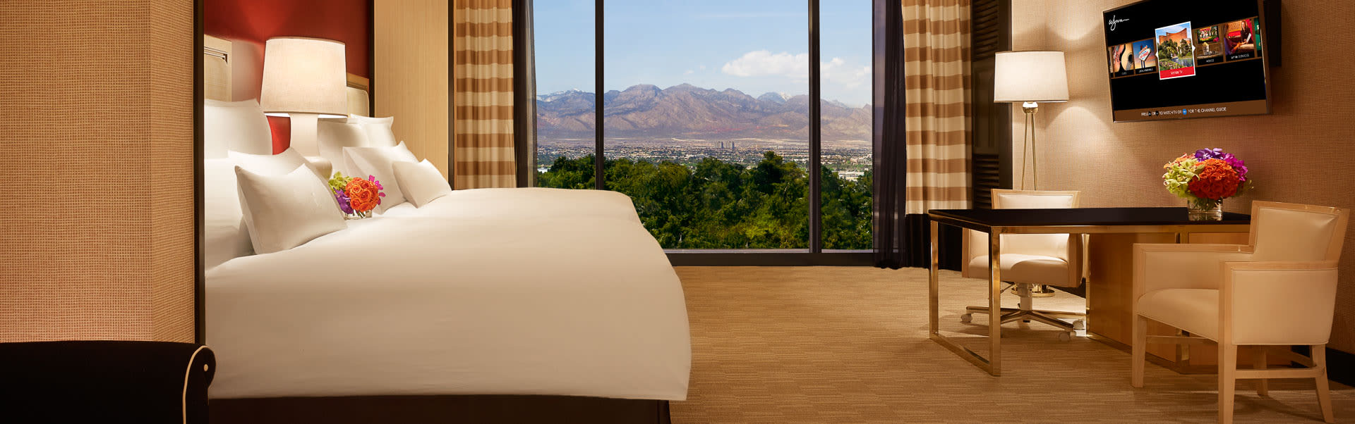 Encore Tower Suite 2 Queens