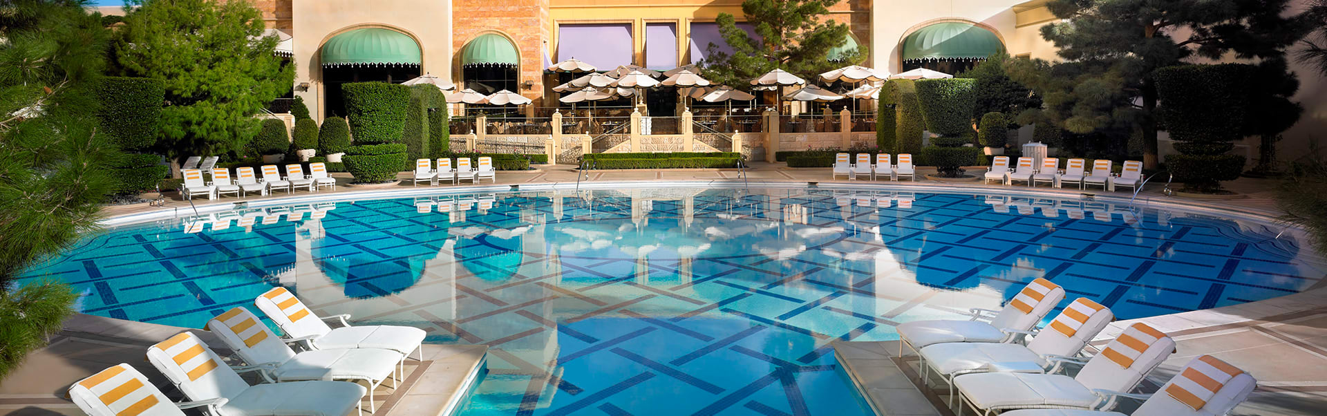 The Wynn Resort pool at Wynn Las Vegas