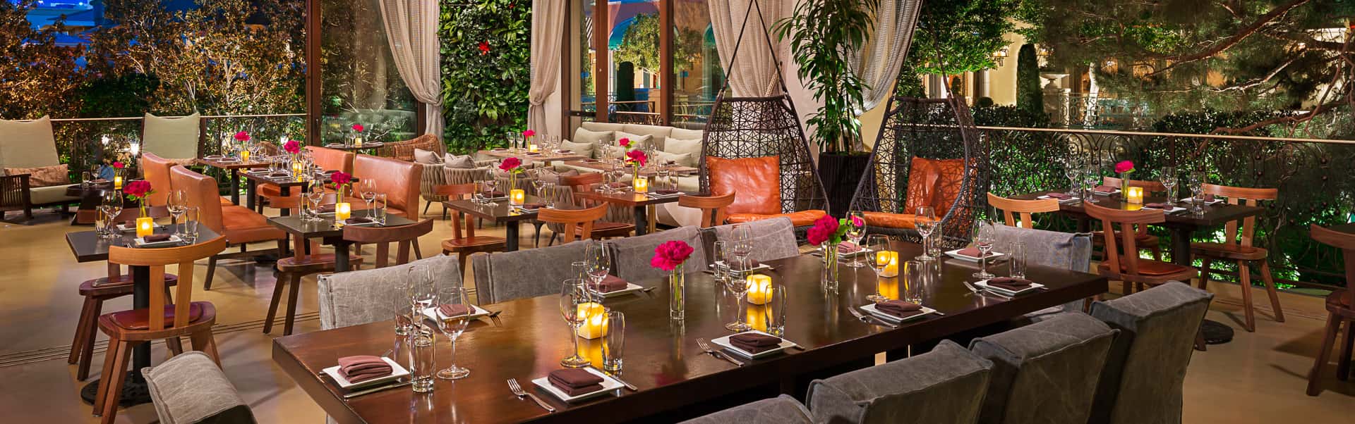 23 Patios for Outdoor Dining on the Las Vegas Strip
