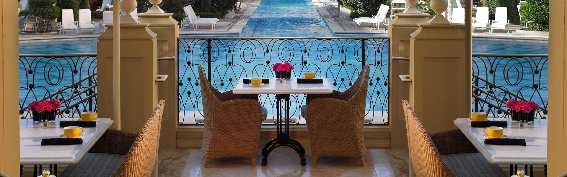 Terrace Pointe Cafe Patio