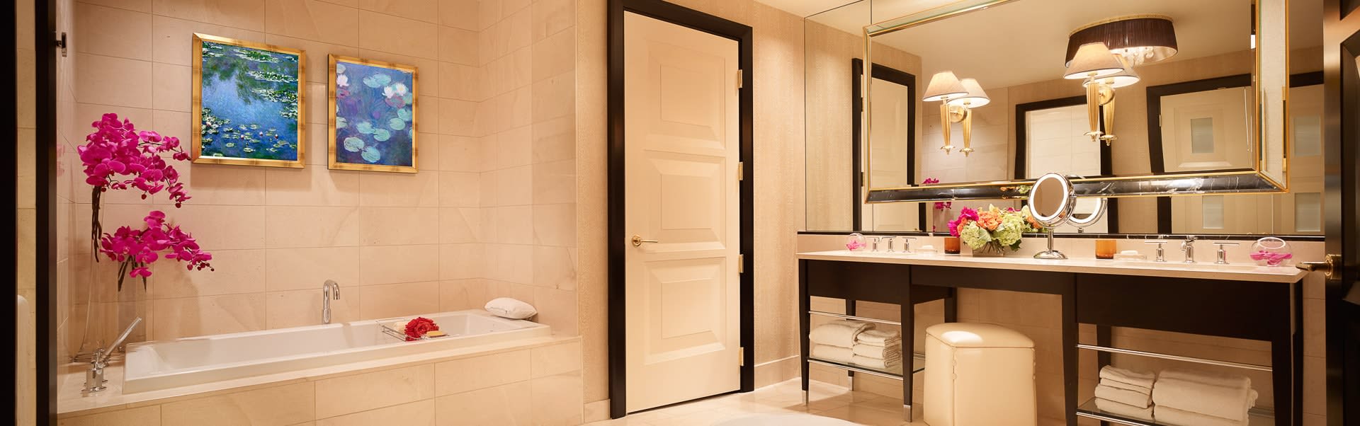 Encore Parlor Suite Bathroom