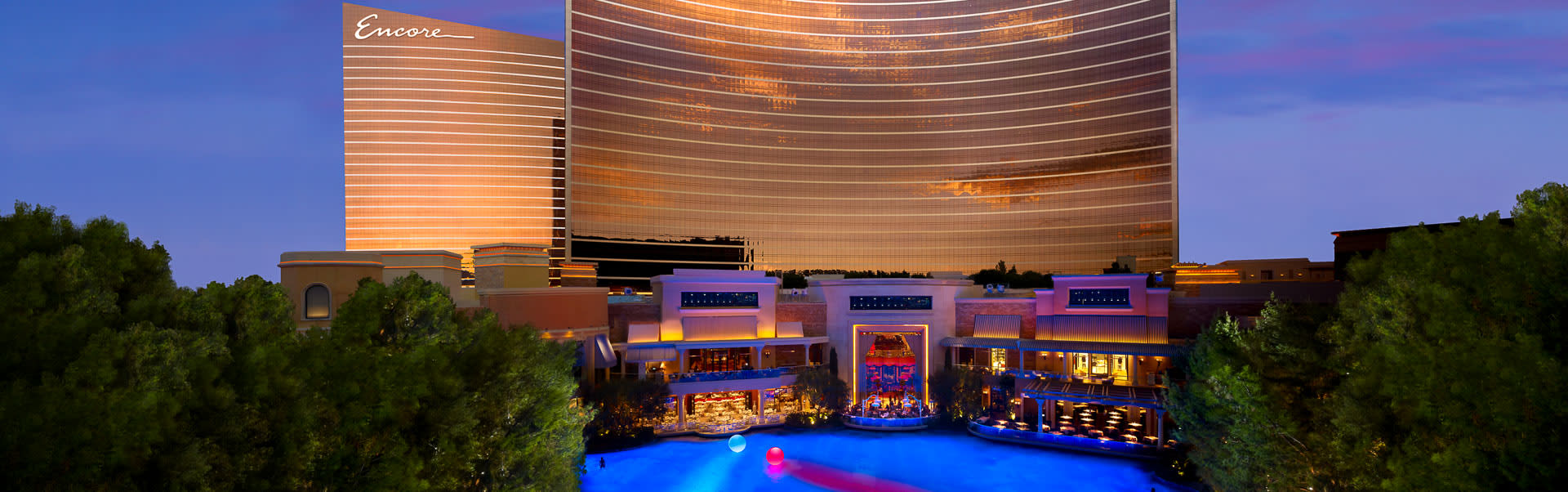 Wynn Luxury Hotels Las Vegas Wynn Exclusives Off The Rack Rate