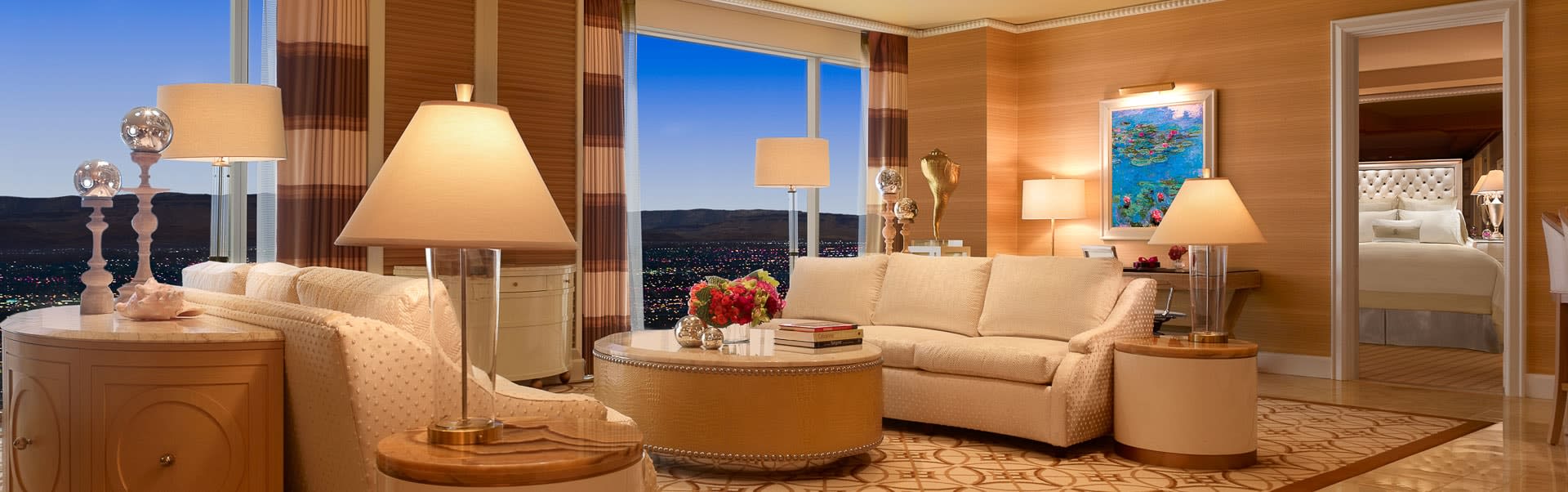 Wynn Tower Suite Salon Luxury Hotel Suites Wynn Las Vegas