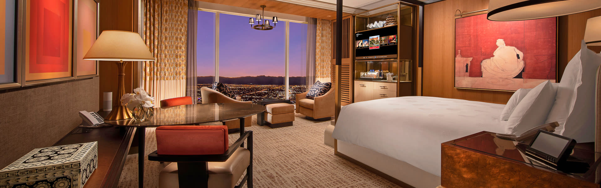 Luxury Las Vegas Hotel Rooms & Suites