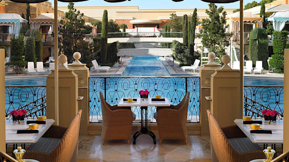 Louis Vuitton Pool Set at Their New Store at Wynn Las Vegas @wynnlasve