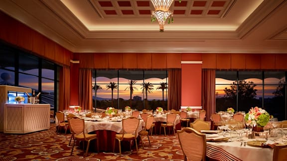 Wynn Meetings Bollinger Night