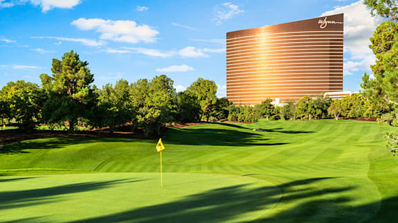 Stay and Play (828x466)